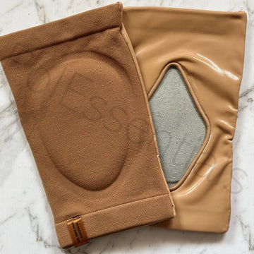 PolEssentials Grippy Gel Knee Pads in light brown – anti-slip design for dancers.